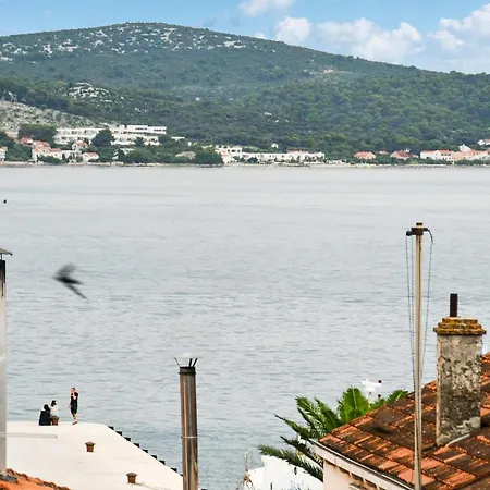 Stunning In Biograd With Wifi Lägenhet